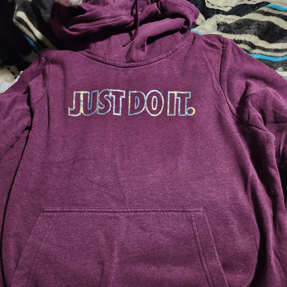 Nike Purple Hoodie with 'Just Do It' Graphic